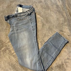 Womens Hollister size 13 R jeans
